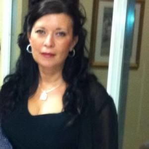 Meet your Posher, Violet